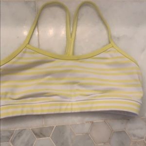 sports bra